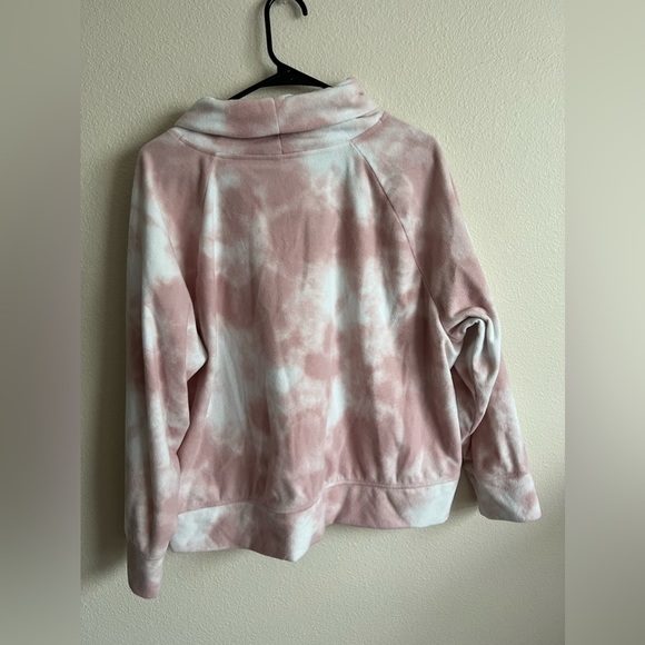 Old Navy Cropped Microfleece Funnel-Neck Sweatshirt - Picture 3 of 4